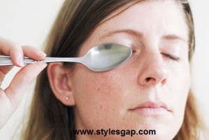 3 natural ways to get rid of dark circles-Stylesgap (5)