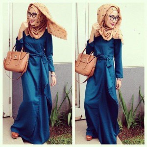 Stylish Abaya & Hijaabs-StylesGap (14)