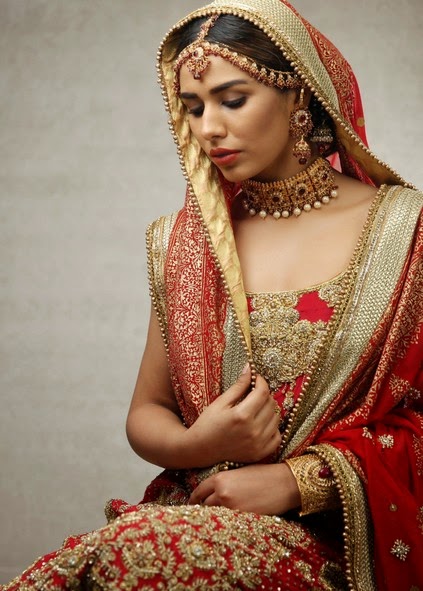 Deepak Perwani Latest Bridal-wedding wear dressescollection for men and women at Pantane Bridal Couture week 2014  (3)