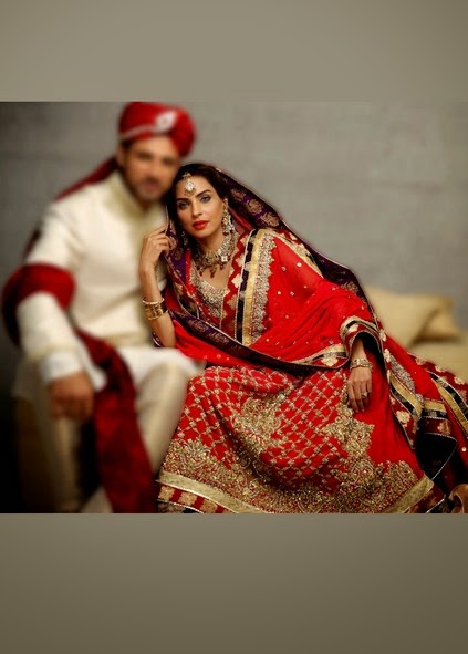 Deepak Perwani Latest Bridal-wedding wear dressescollection for men and women at Pantane Bridal Couture week 2014  (7)