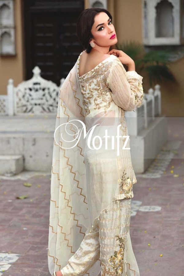 Motifz Embroidered Crinkle Chiffon Dresses Best Eid Collection 2016-2017 (10)