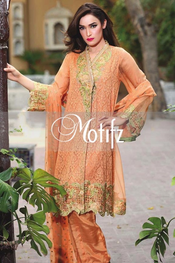 Motifz Embroidered Crinkle Chiffon Dresses Best Eid Collection 2016-2017 (3)