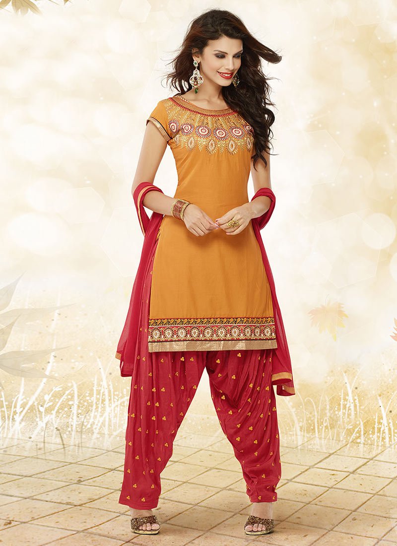 Latest Fashion of Designer Punjabi Dresses & Patiala Salwar Kameez Suits for Women (3)