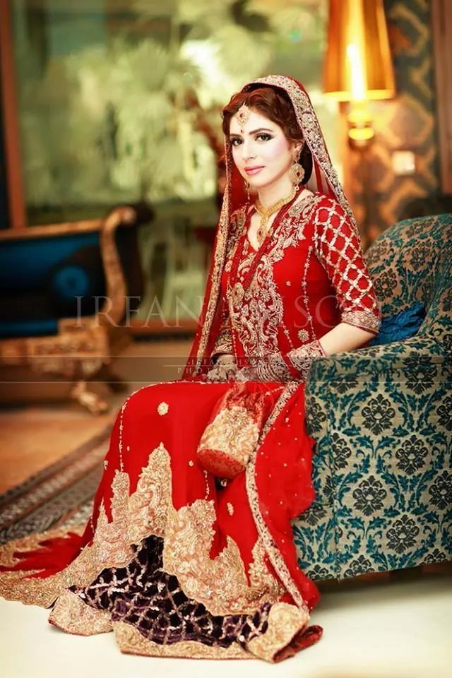 Latest Pakistani & Indian Best Wedding Dresses and Bridal Gowns for Women (11)