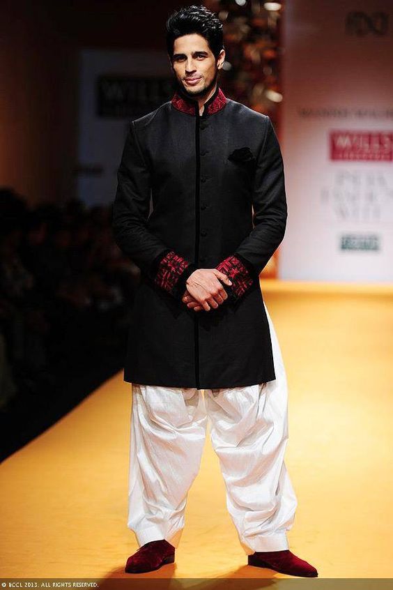 indian-designer-shewanis-manish-malhotra-2