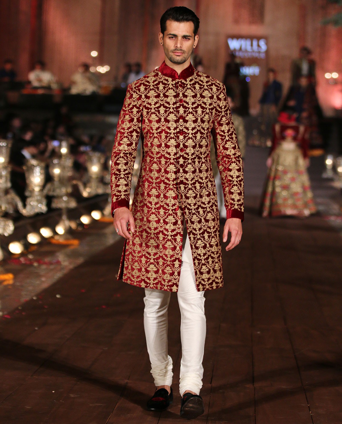 inidan-designer-sherwanis-rohit-bal-1