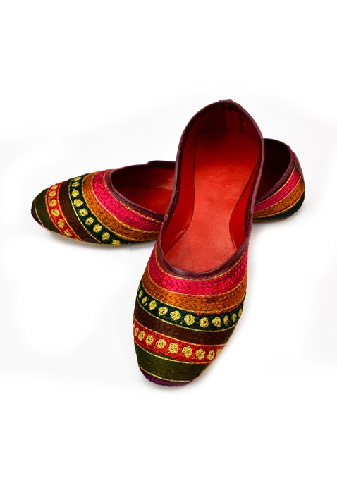 Latest Asian Trends & Collection of Punjabi Jutti Khussa Shoes designs for women 2015-2016 (16)