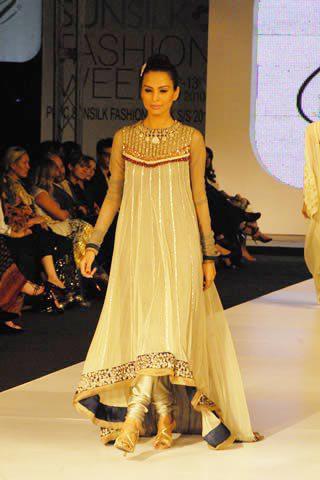 Latest Asian Fashion Airline Frock Designs Collection for Pakistani Girls 2015-2016 (36)