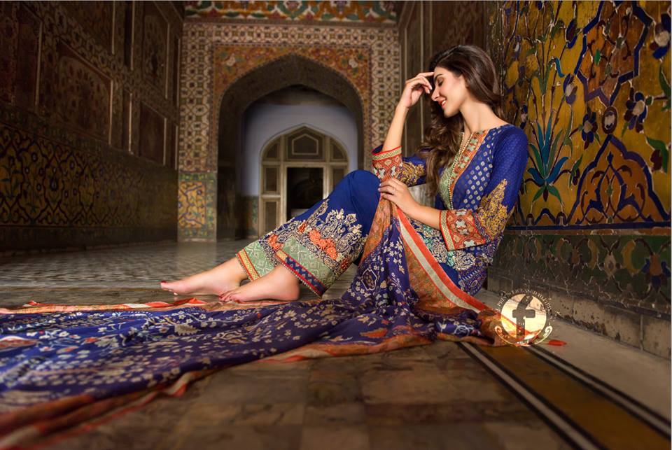 Firdous Lawn Eid Fancy Embroidered Dresses Collection 2016-2017  (1)