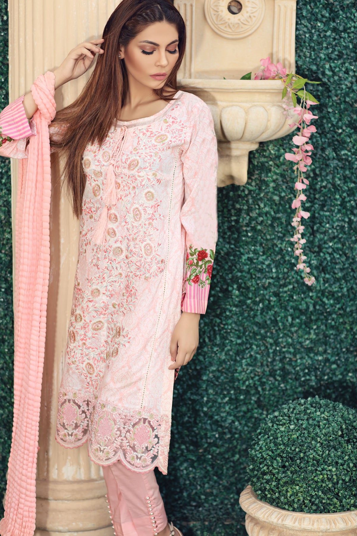 Origins Fancy Dresses Eid Festive Collection 2016-2017 for Girls (10)