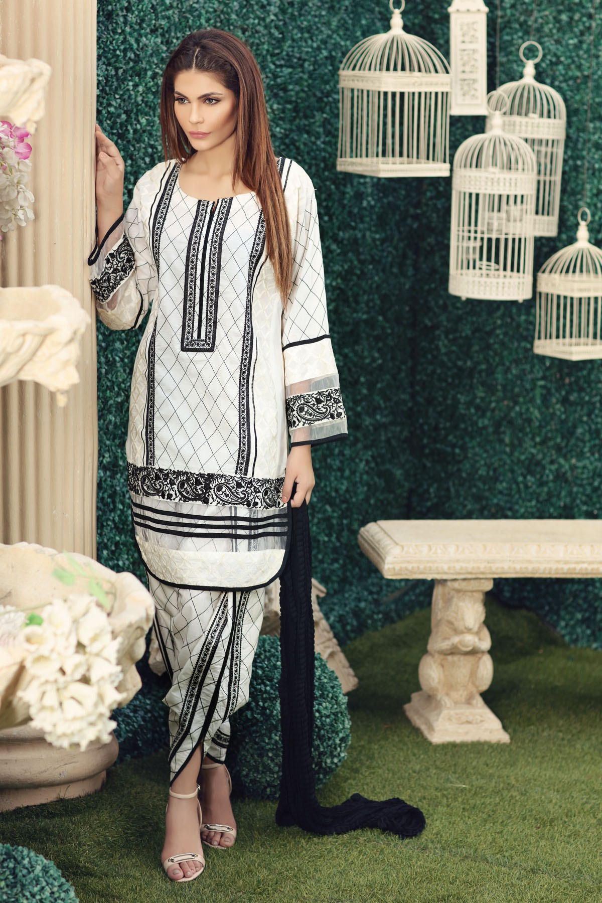 Origins Fancy Dresses Eid Festive Collection 2016-2017 for Girls (9)