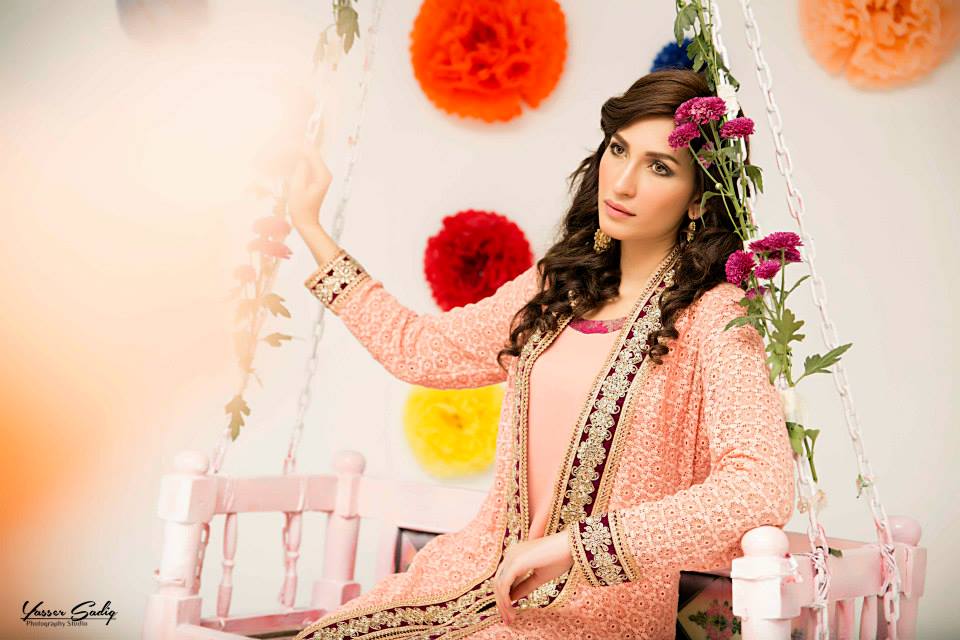 Zainab Hasan Chantilly De Lace Eid Formal Dresses Collection 2015-2016 (23)