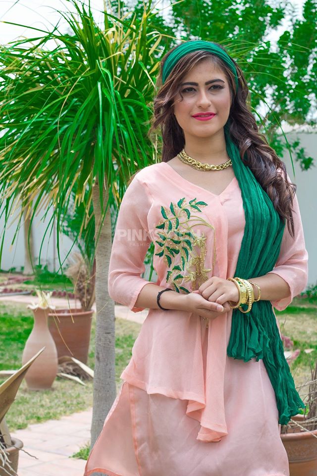 Colourful Stylish Kurta Dresses for Women (8)