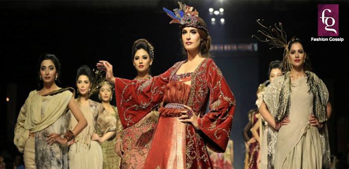 Fashion Week Pakistan 2015-2016 FWP'15 Designer Collections Day1, Day2, Day 3 (34)