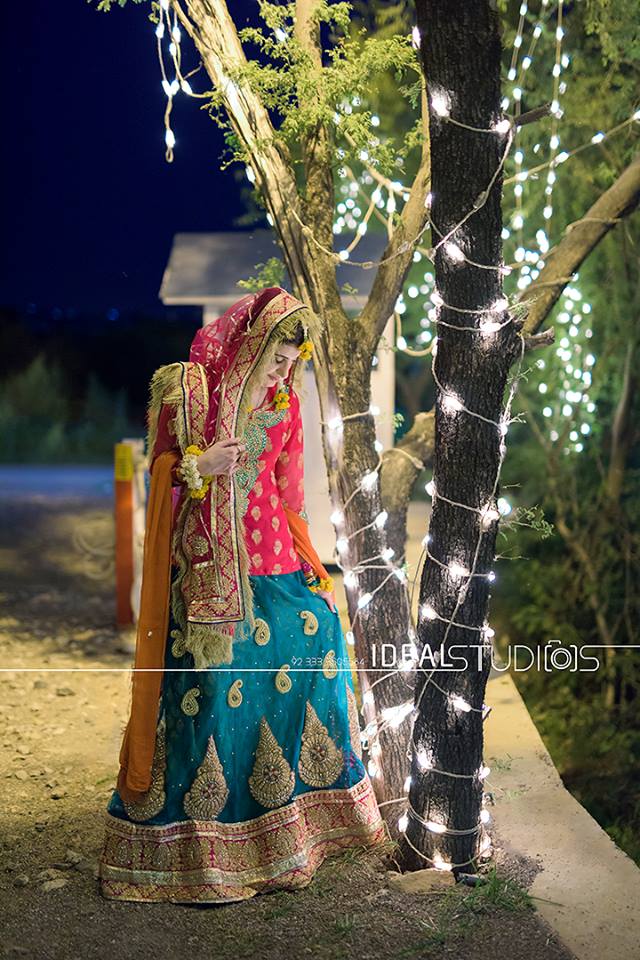 Latest Pakistani Ghagra Choli Dresses Collection 2016-2017 (10)