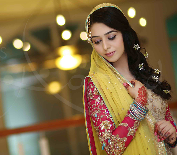 Latest Pakistani Ghagra Choli Dresses Collection 2016-2017 (6)