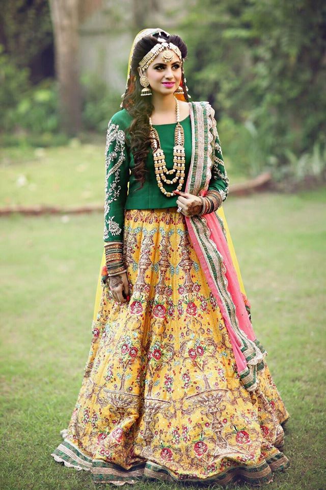 Ali Xeeshan Latest Bridal Wedding Dresses Collection 2016-2017 (22)