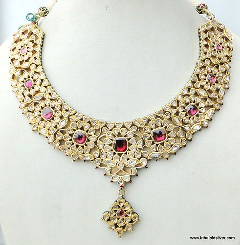 Kundan Jewelery Latest Designs & Trends for Asian Women 2016-2017 (19)