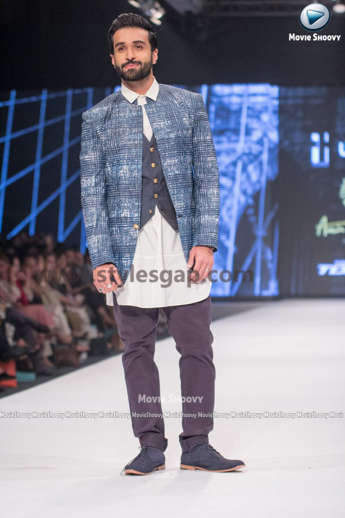 AZFAR REHMAN- Showstopper in fashion week Pakistan 2016-2017 (1)