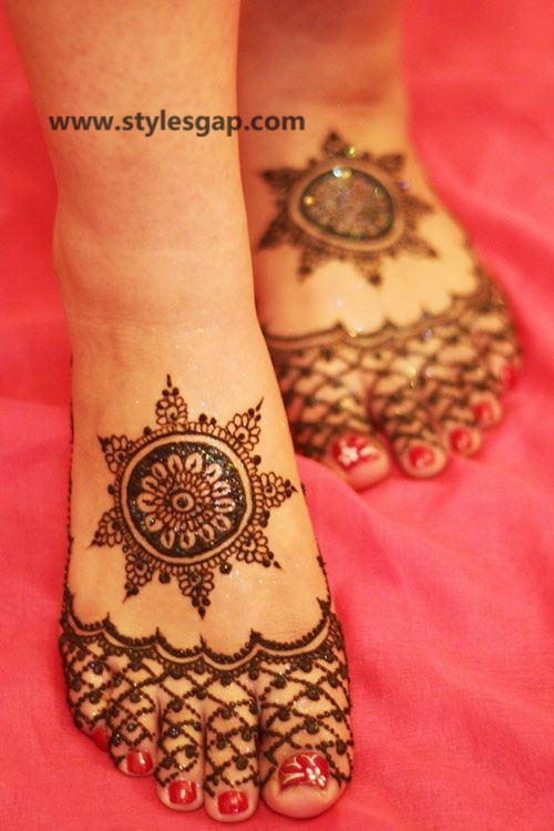 Latest Fancy & Stylish Mehndi Trends & Designs Collection 2016-2017 (39)