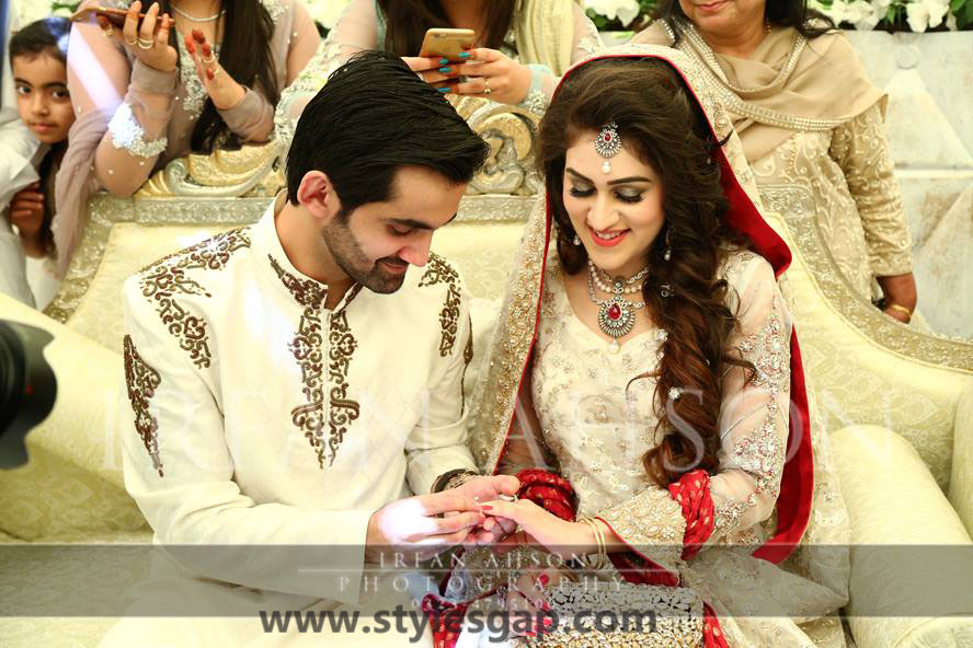 Nikkah Day Bridal Wedding Dresses Designs. (29)