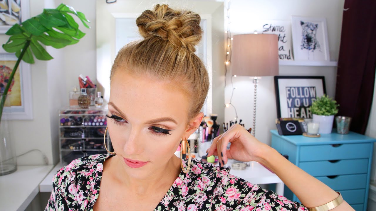 Latest Top Knot Hairstyles Trends & Styles- (7)