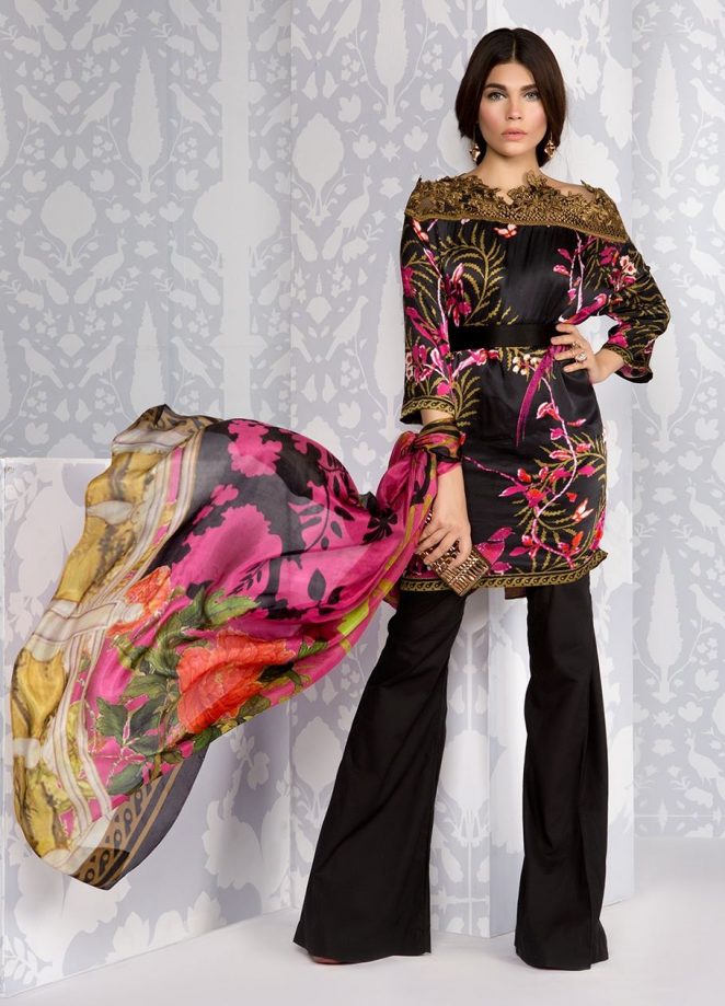sana-safinaz-latest-pakistani-dresses-styles-pairing-bell-bottom-pants-1