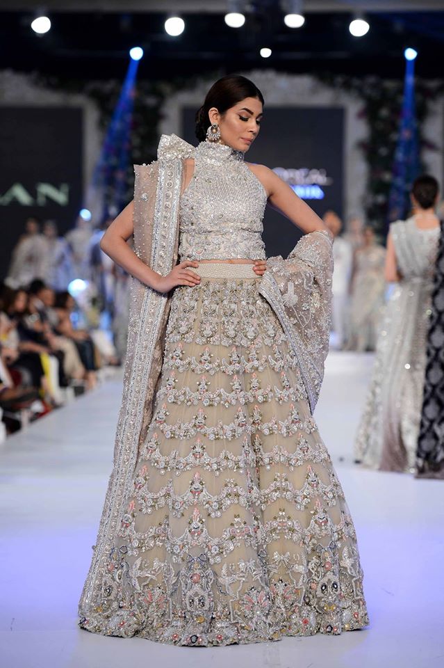 karma-top-10-best-popular-pakistani-bridal-dresses-designers-2
