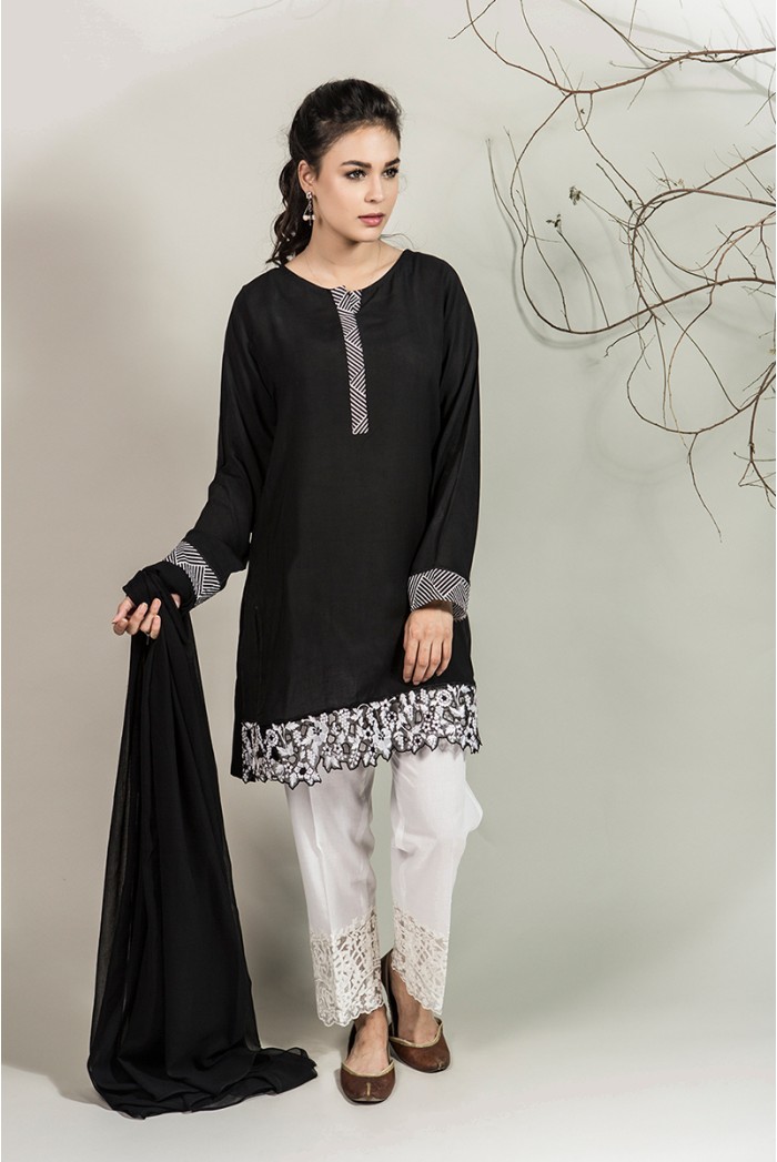 winter party wear women