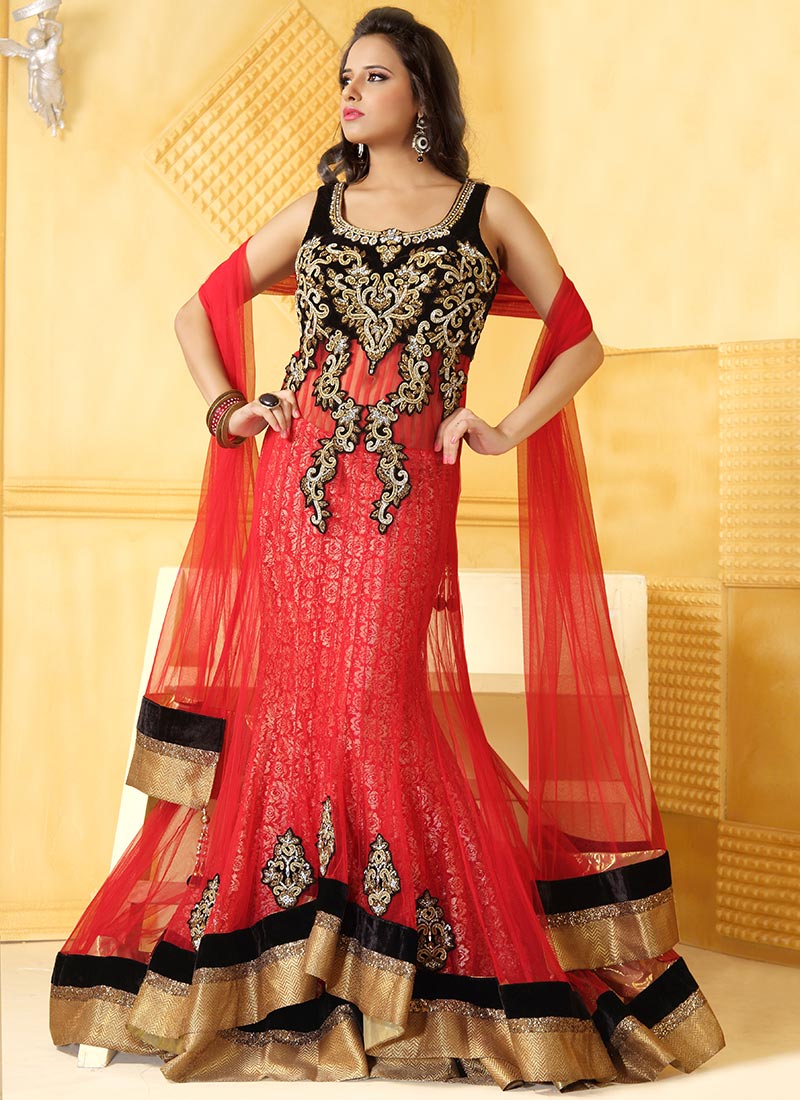 Diwali-Special-Indian-Formal-dresses-for-Women (35)