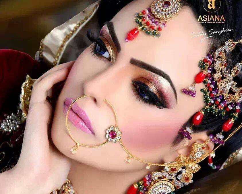 Latest Best Pakistani Bridal Makeup Ideas & Tips (2)