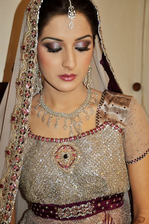 Latest Best Pakistani Bridal Makeup Tips And Ideas Basic Steps And Tutorial