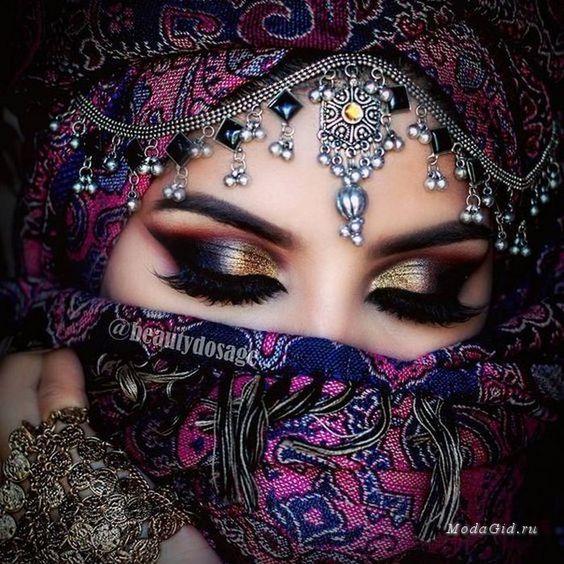 Først Opmærksomhed kjole Arabic Bridal Party Wear Makeup Tutorial (11) - StylesGap.com