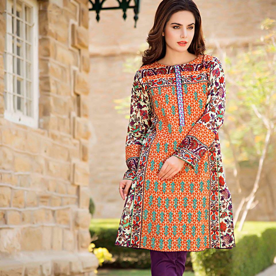 Discover 81+ lawn kurtis online pakistan super hot - thtantai2