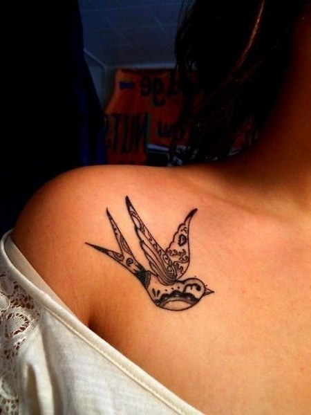 Cute Bird Tattoo Des