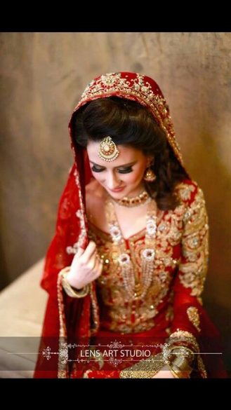 Latest Pakistani Bridal Wedding Hairstyles Trends 2020 