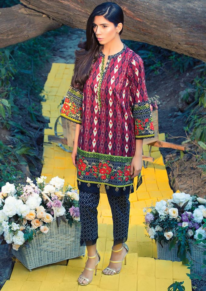 Alkaram Summer Lawn Designs Latest Suits Collection 2017-2018