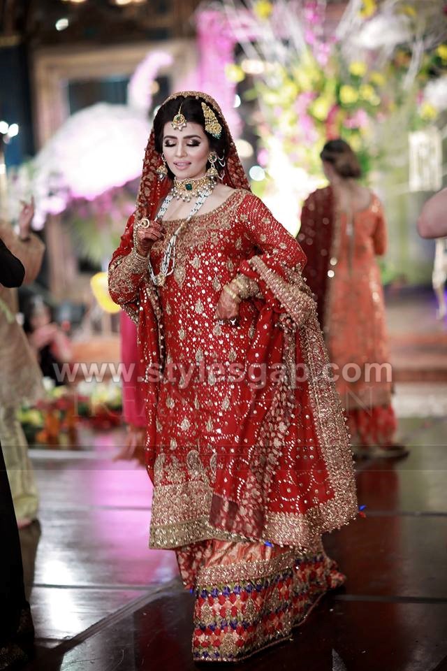 barat dresses 2018