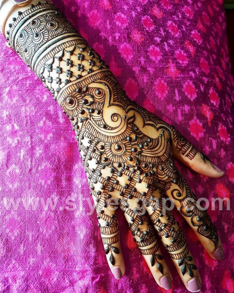 Latest Arabic Mehndi Designs Henna Trends 2022-2023 Collection