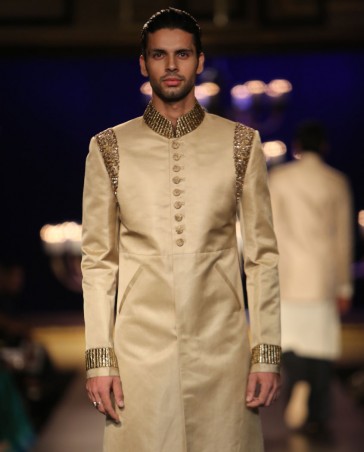 manish malhotra party wear suits