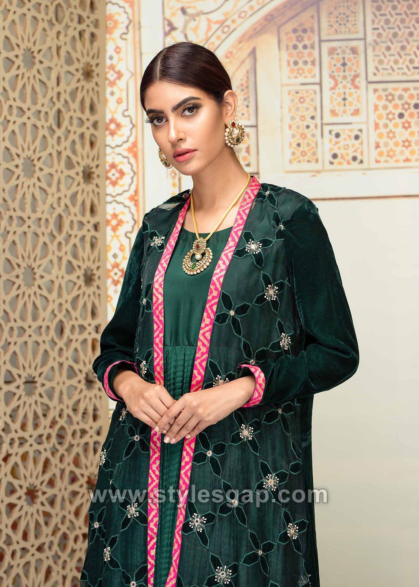 Indian Green Ethnic Rayon Gown Maxi Dress golden Foil print Short jacket  casual Dress 401q (s) at Amazon Women's Clothing store