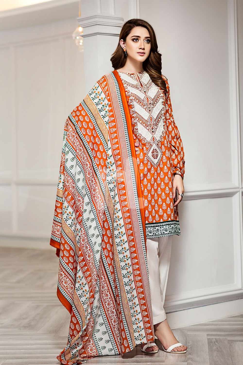 shirt and dupatta