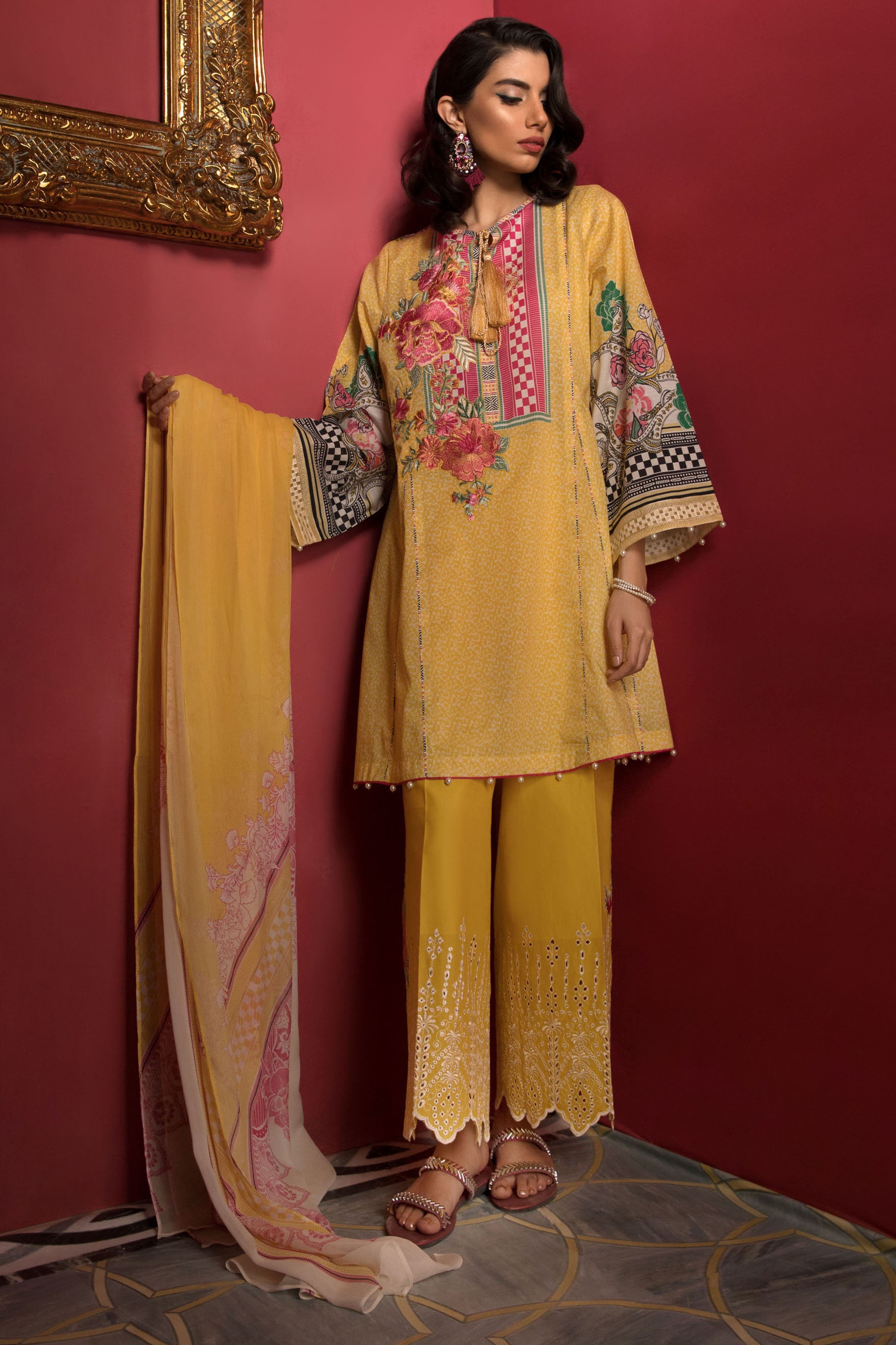 Sapphire Latest Eid Lawn Collection 2019 Luxury Prints & Designs (6