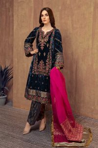 Pakistani Fashion Latest Women Best Winter Dresses Designs