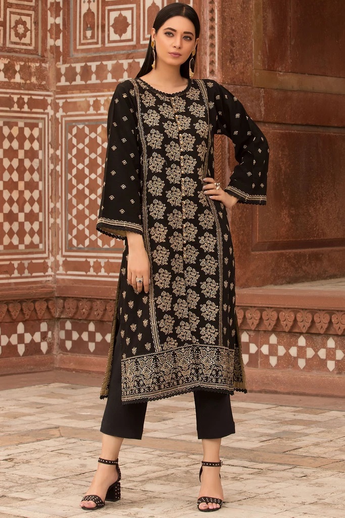 Pakistani Fashion Latest Women Best Winter Dresses Designs