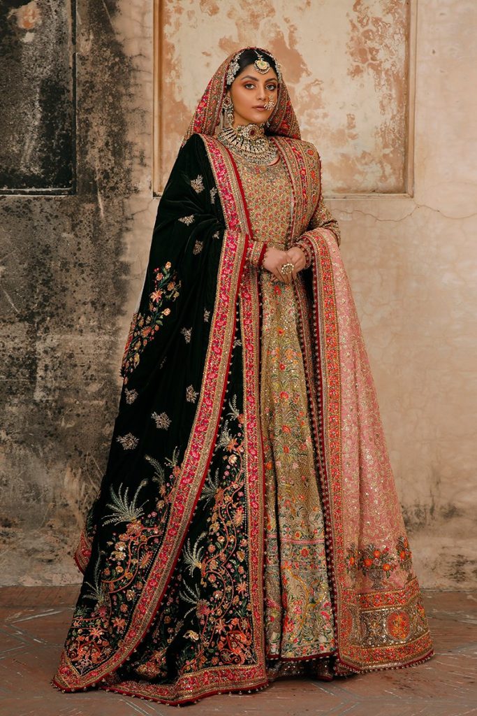 bridal lehenga with double dupatta