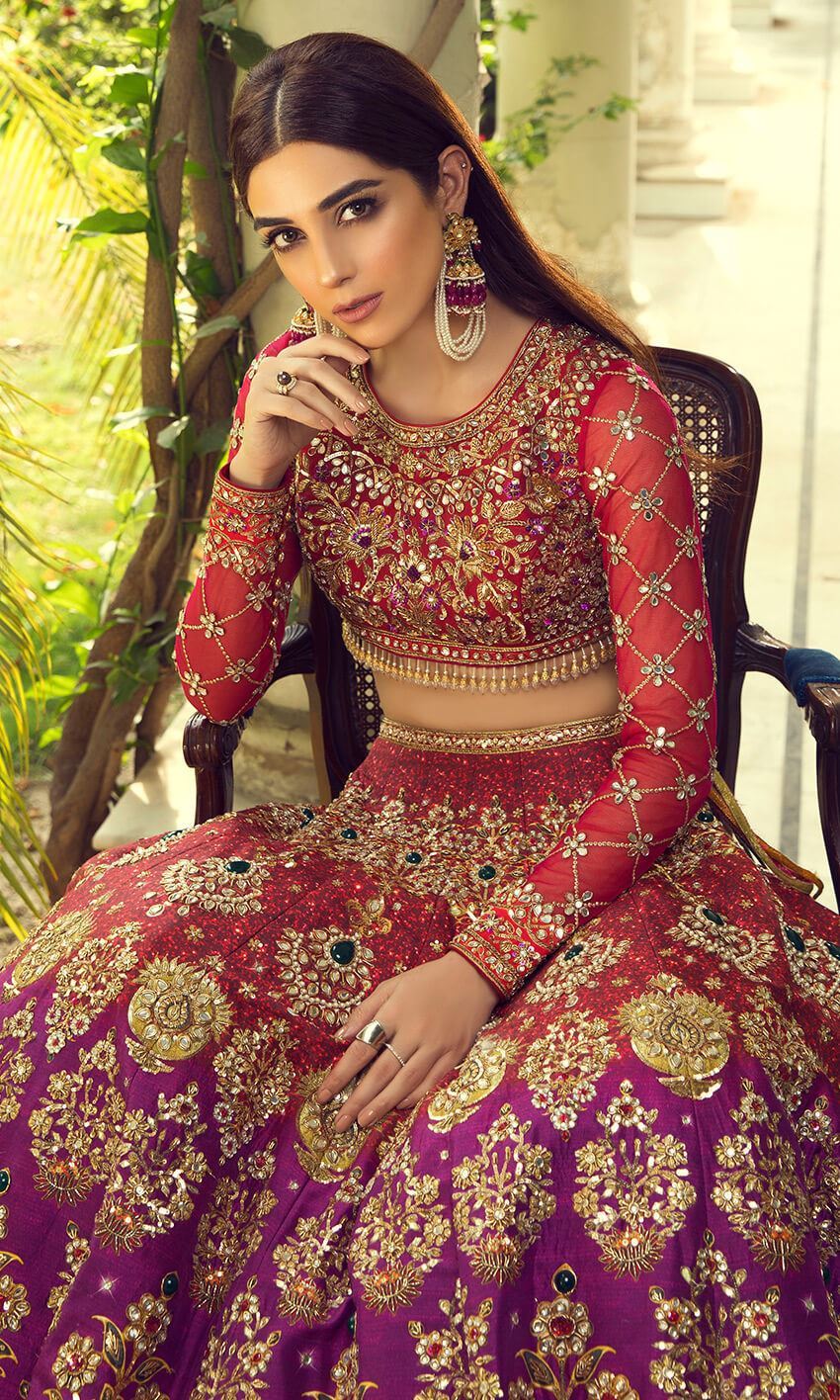 nomi ansari lehenga