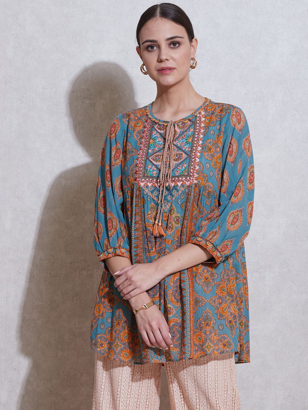 Short Kurtis Tunics - Indian Stylish Tunics Kurtis & Kurta Dress Ritu ...