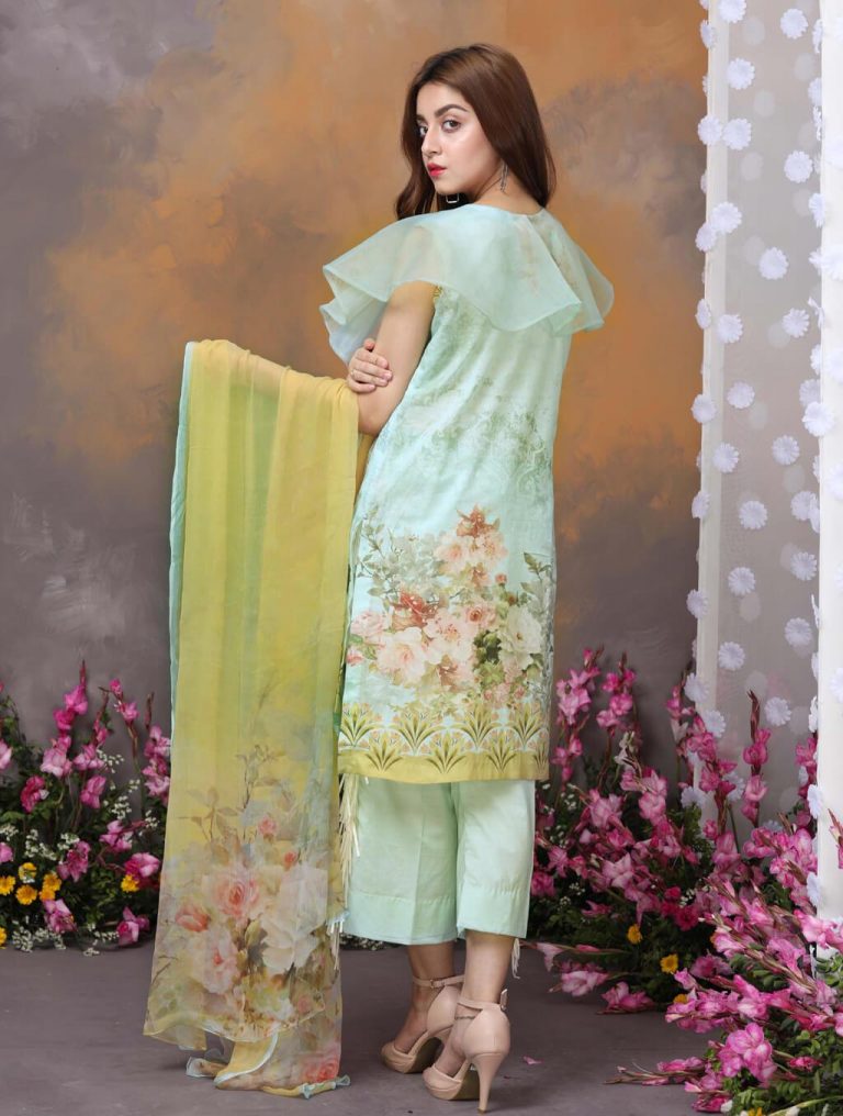 luxury lawn suits