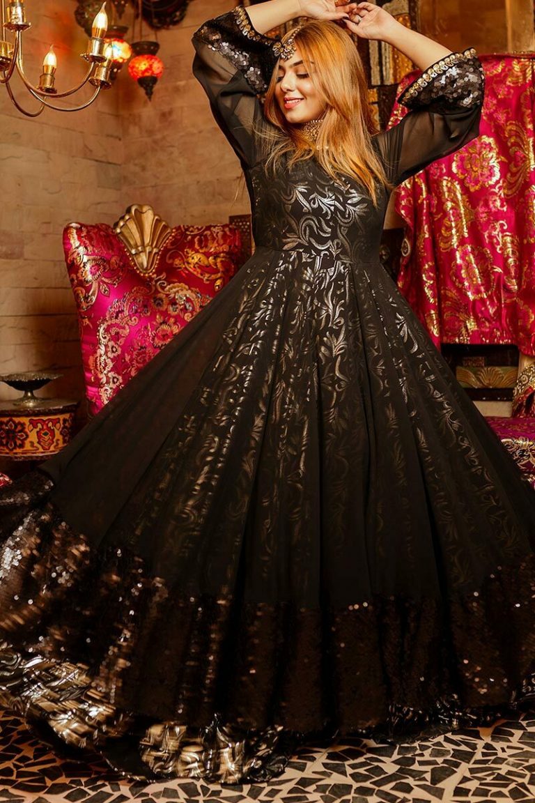 Latest Party Wear Maxi Dresses & Frocks Collection 20222023